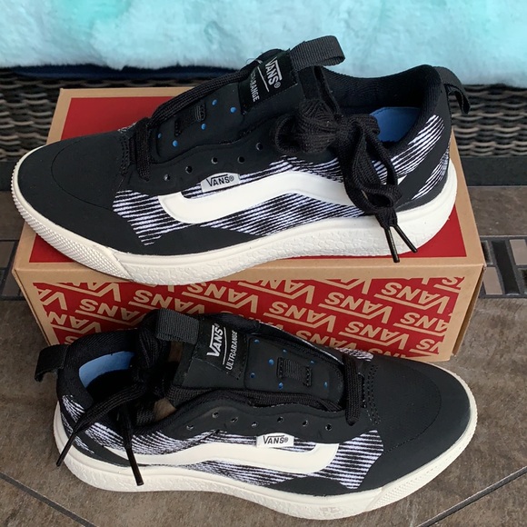 VANS ULTRARANGE EXO BLUR CHECKERBOARD WMNS - Picture 3 of 14